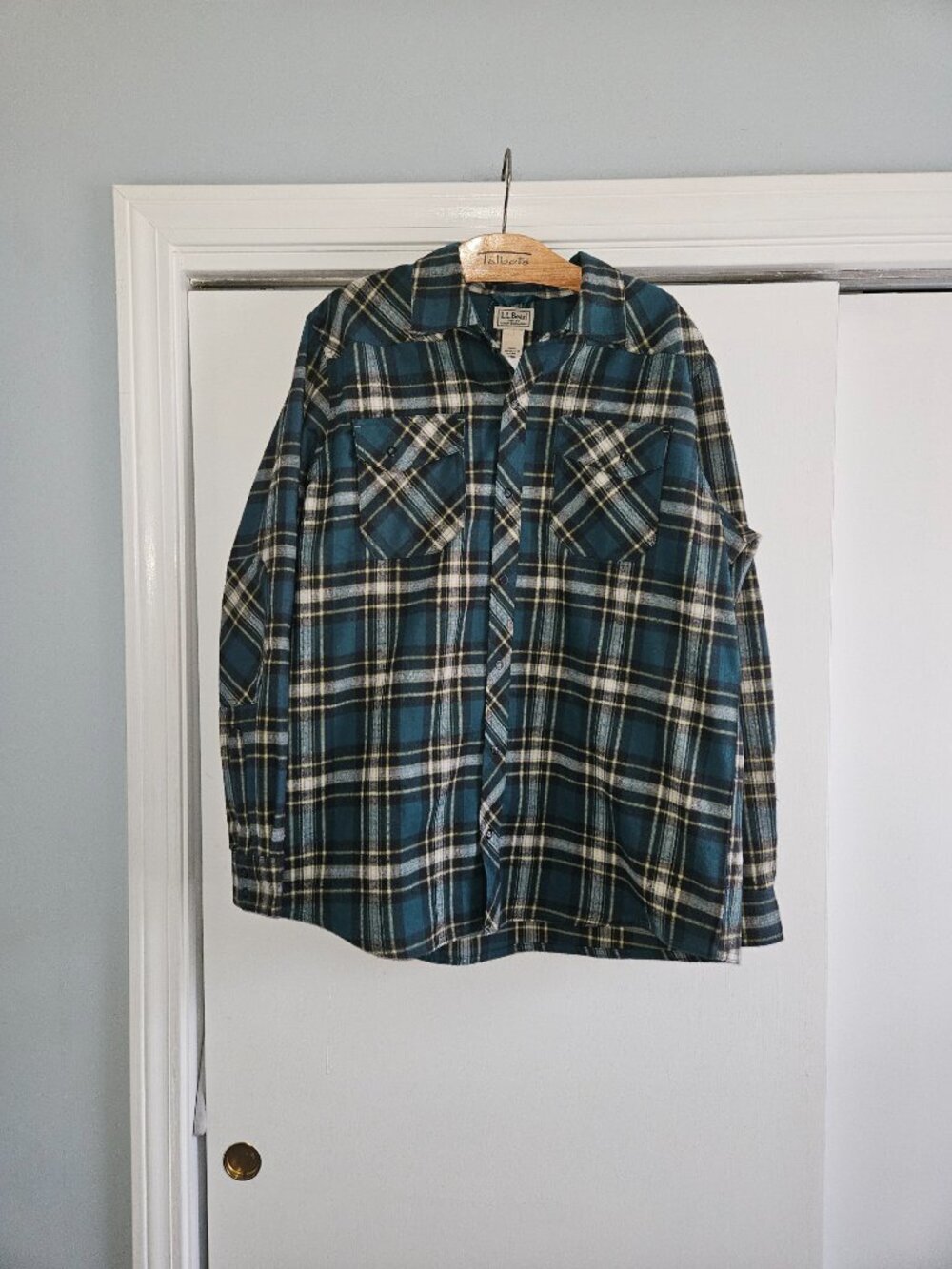 L.L. Bean Teal Snap Buttons Plaid Flannel Large Shirt - Picture 3 of 8